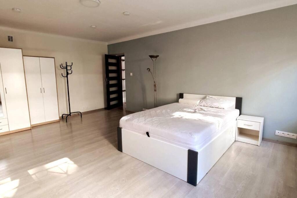 Two Room Apartment In A Prestigious Location Warszawa Zewnętrze zdjęcie